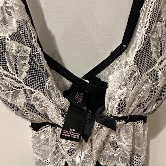 Victoria's Secret Black Chemise with White Lace - Picture 2 of 3